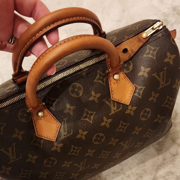 Louis Vuitton Monogram Vintage Speedy 30 Bag - Picture 4 of 16